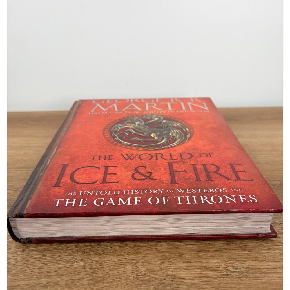 The World of Ice and Fire Hardcover George RR Martin Game of Thrones - Picture 5 of 10